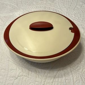 Tupperware Serving Bowl